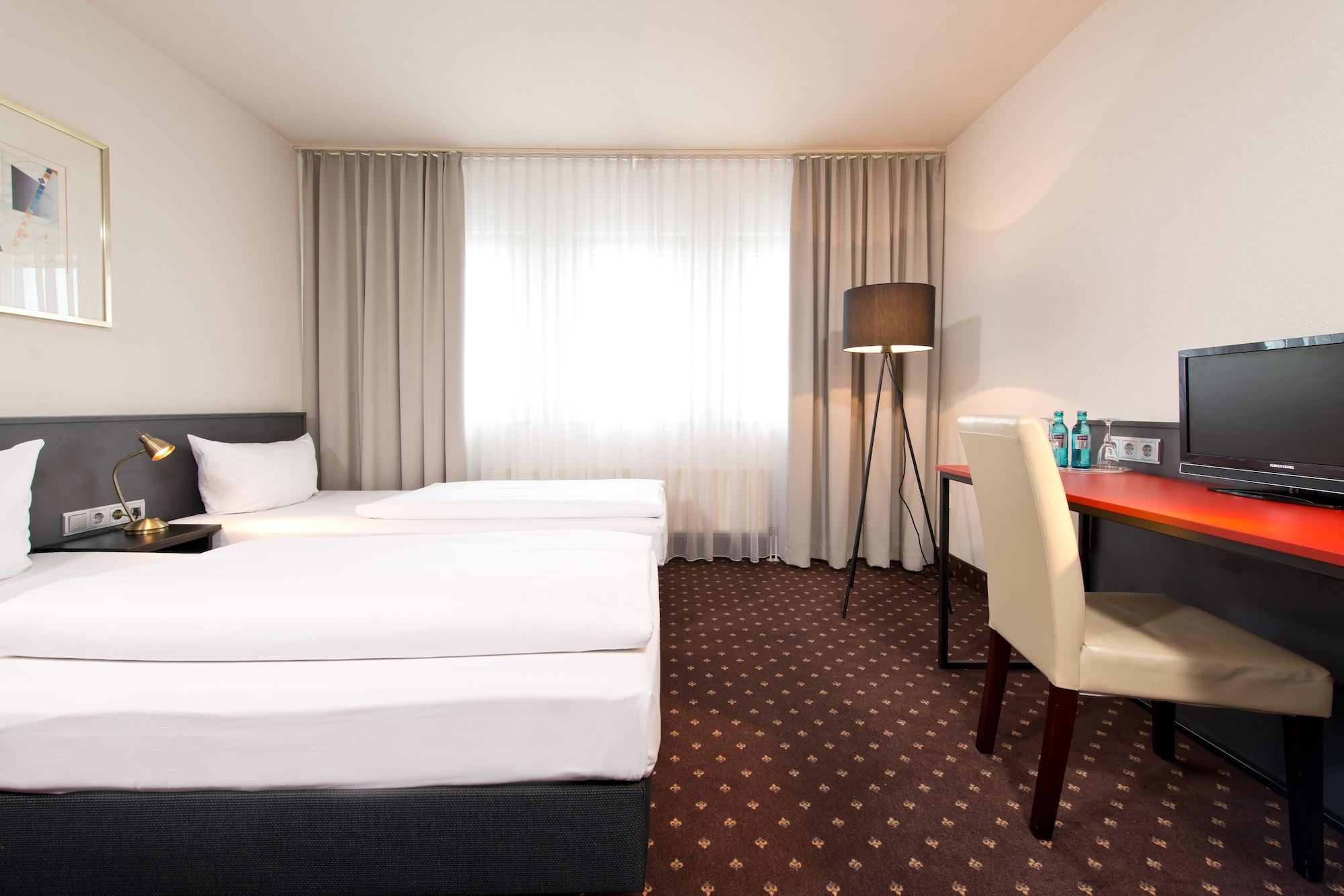 Achat Hotel Hockenheim Exterior foto