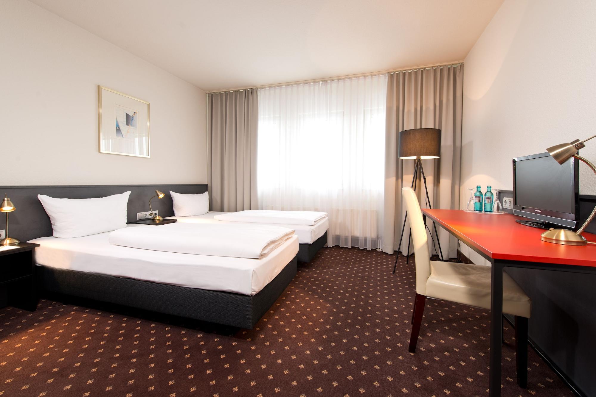 Achat Hotel Hockenheim Exterior foto