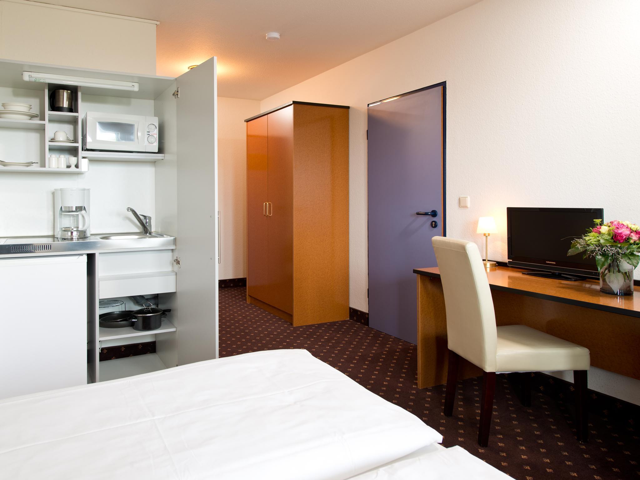 Achat Hotel Hockenheim Cameră foto